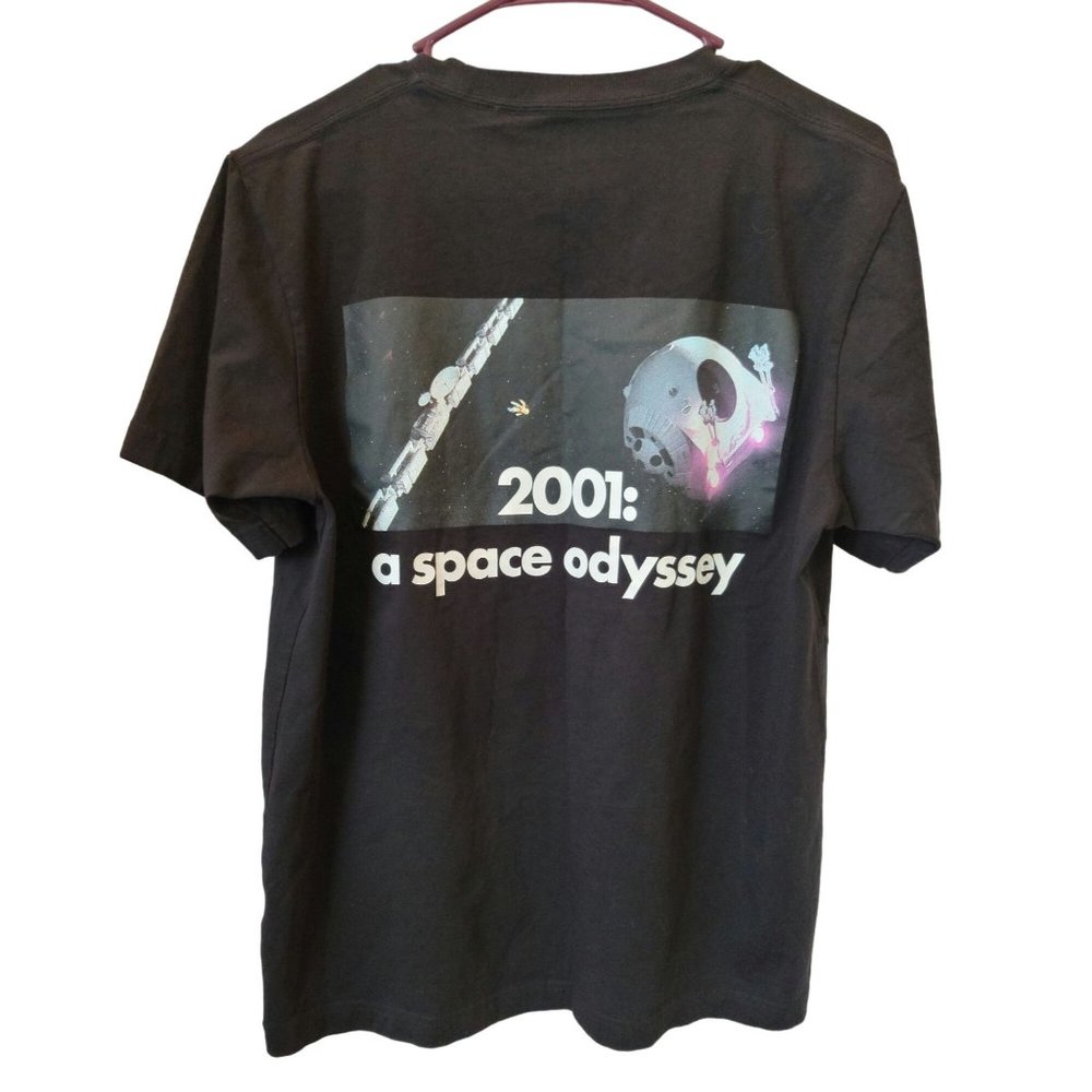 UNIQLO UT 2001: A Space Odyssey Black T-Shirt 2 Sided Mens Medium Black